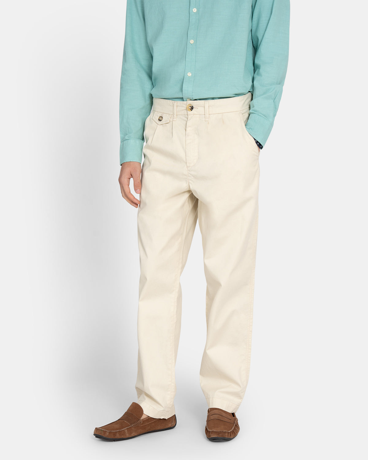PANTALON PLEATED CHINO