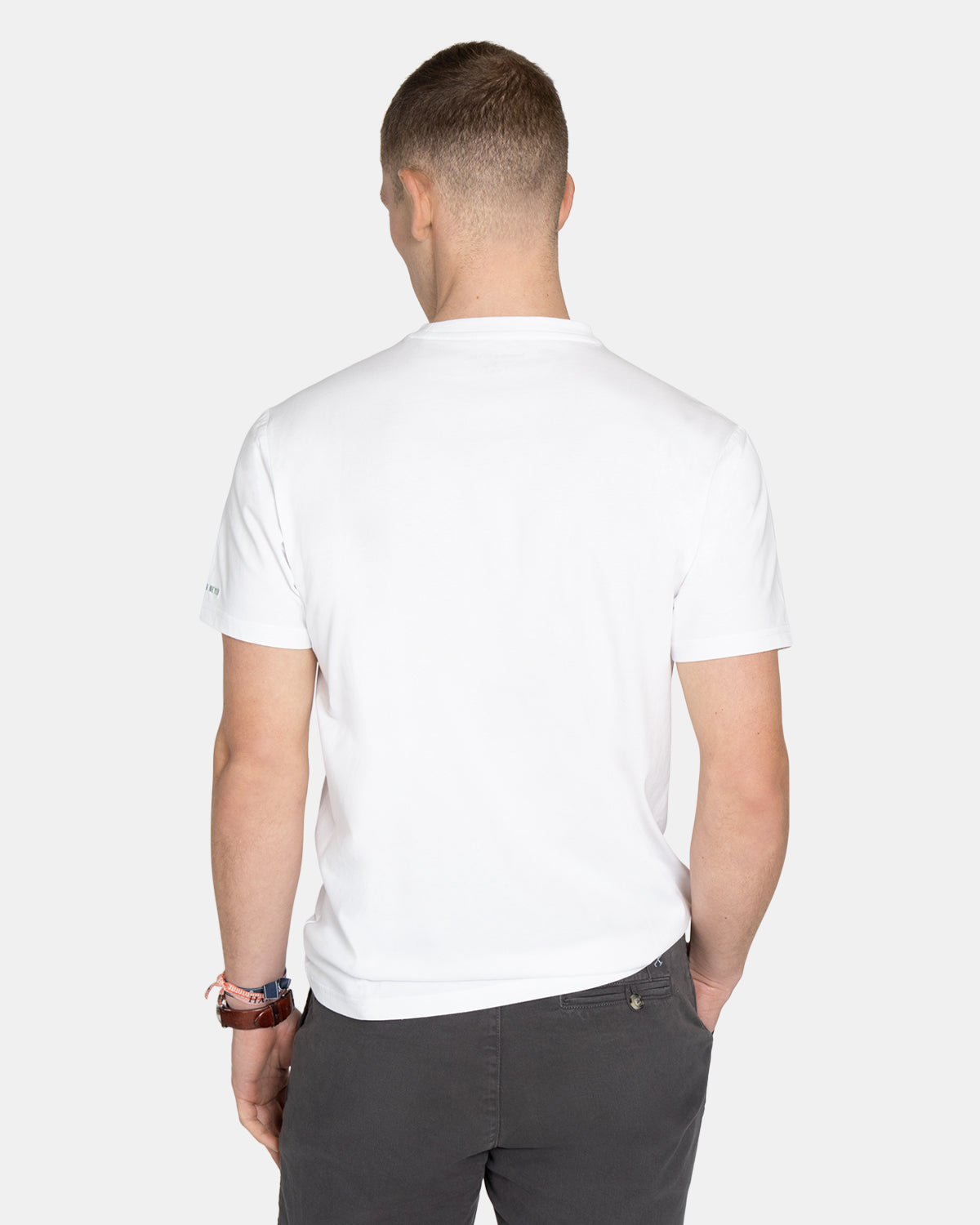CAMISETA RETRO PRINT LOGO