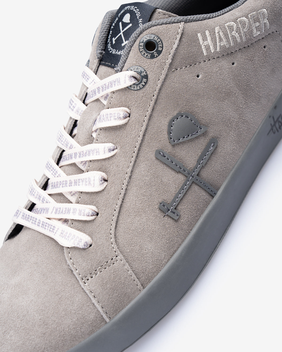 SNEAKER SUPERBOWL COLORS