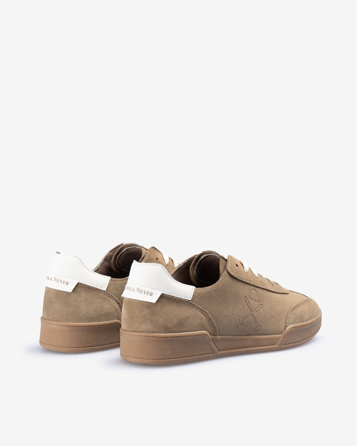 Sneaker ROCHESTER de Harper & Neyer en tabaco, vista trasera con refuerzo en contraste y logotipo grabado