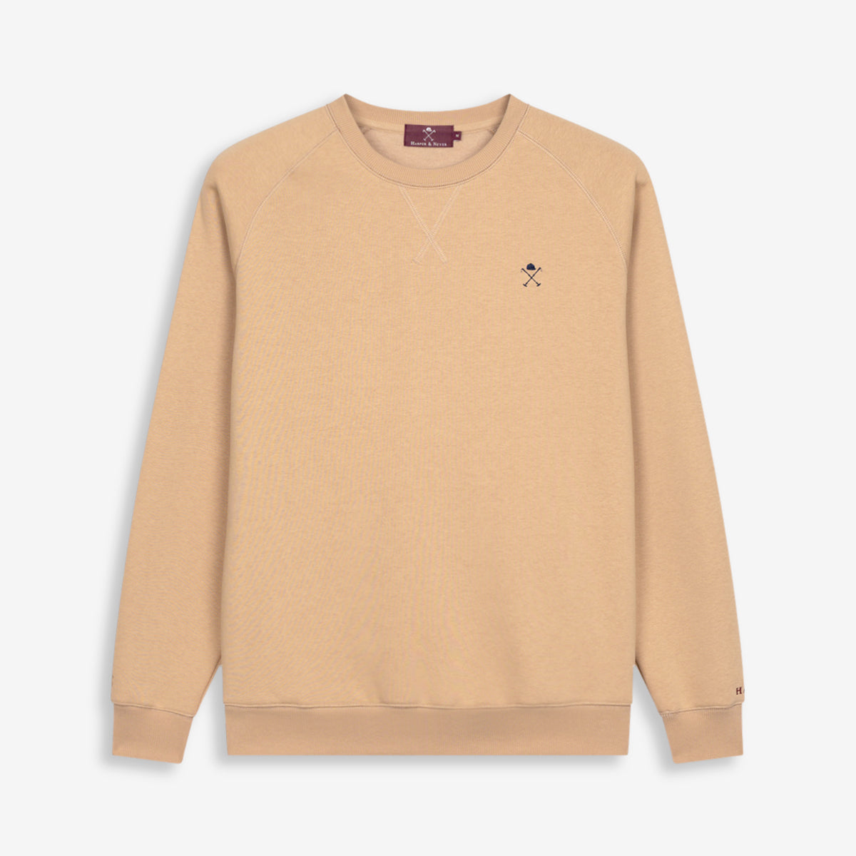 Sudadera VICTORY de Harper & Neyer en algodón camel, bodegón frontal con manga ranglan y firma en el puño