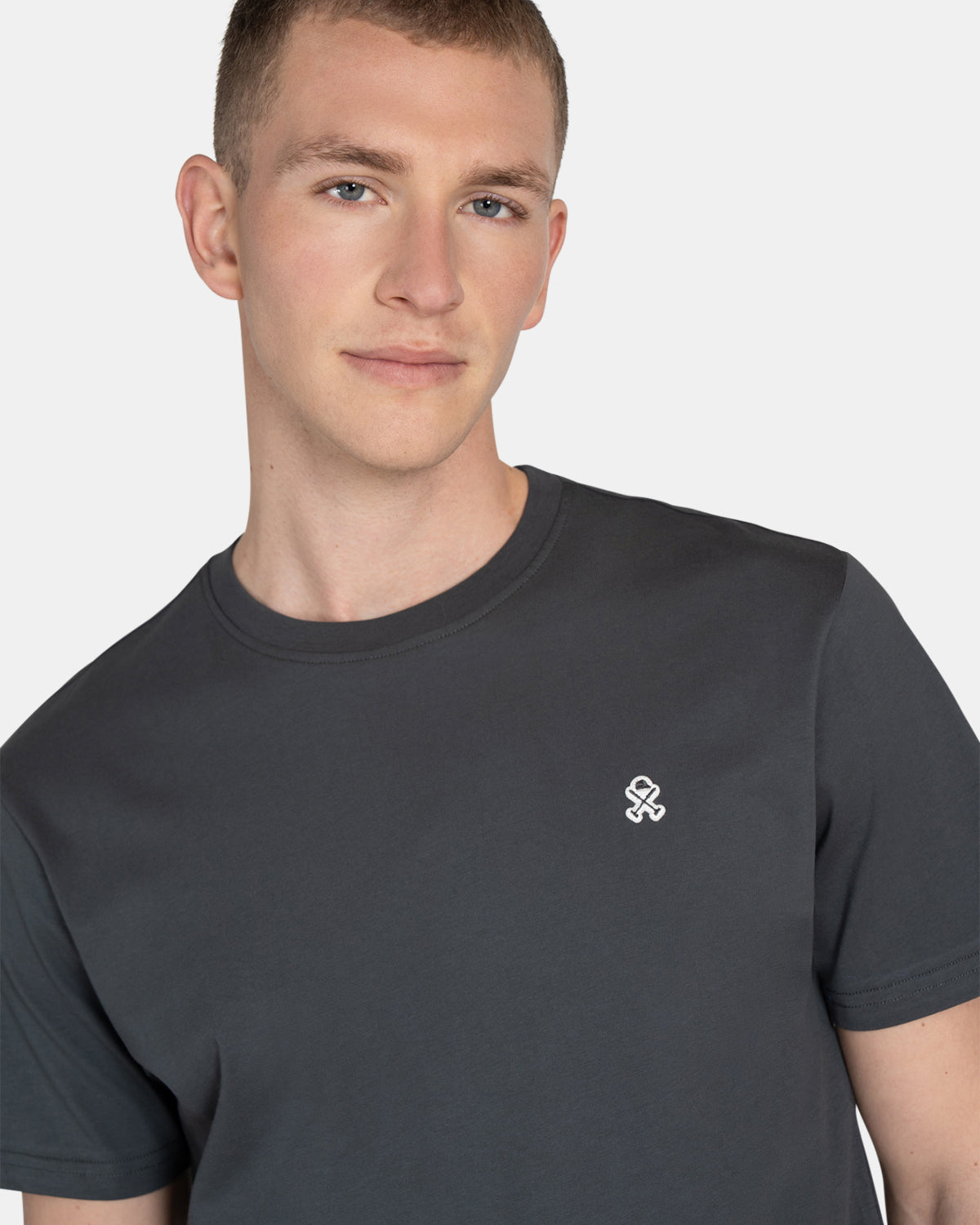 CAMISETA BISCUIT RETRO LOGO