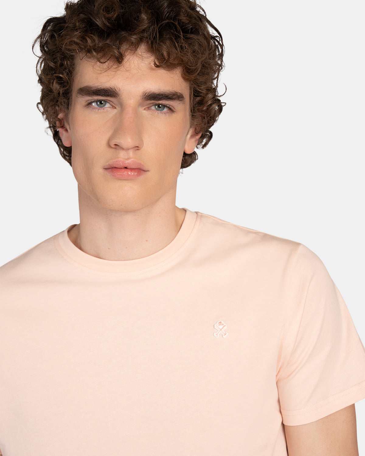 CAMISETA BISCUIT RETRO LOGO