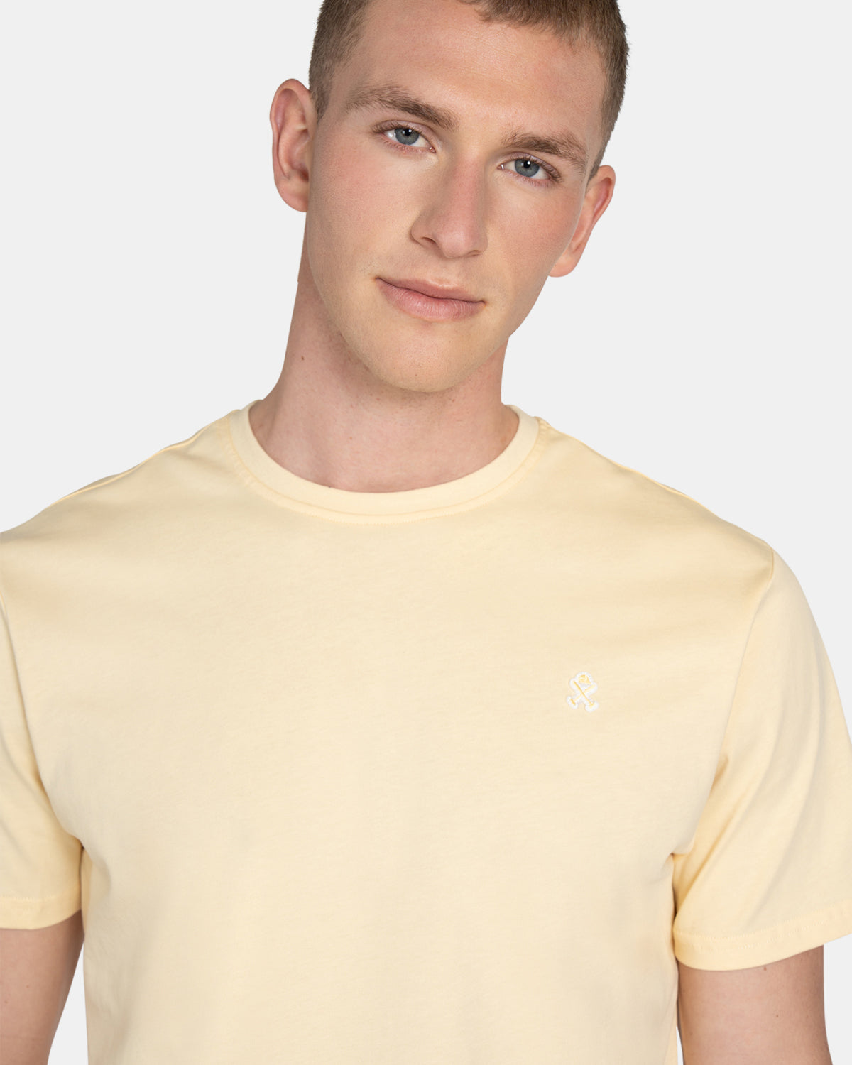 CAMISETA BISCUIT RETRO LOGO