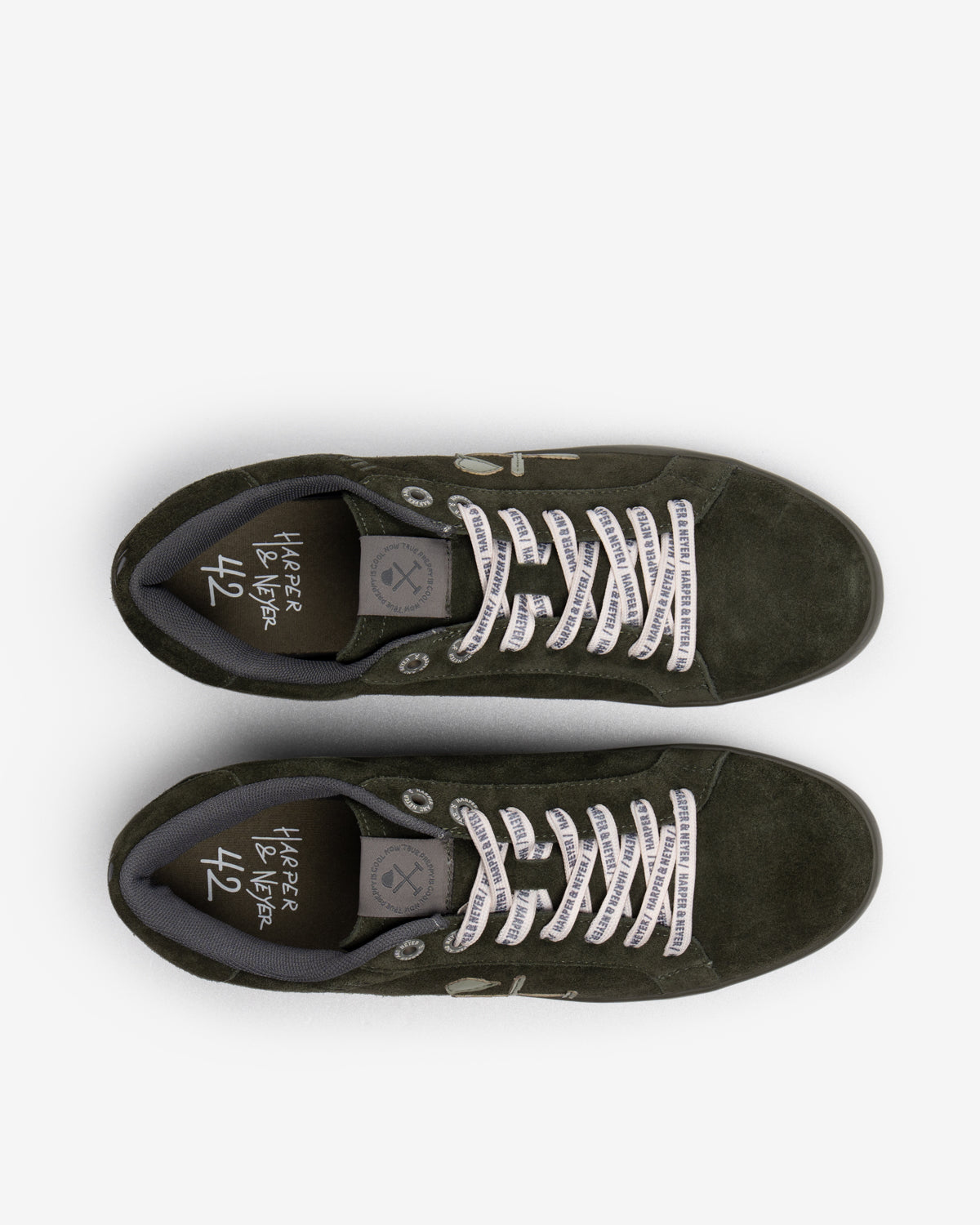 SNEAKER SUPERBOWL COLORS