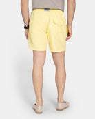 Bañador Classic amarillo - detalle bolsillo lateral y bordado HandN