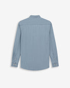 Camisa vaquera de Harper & Neyer en denim claro, vista trasera con canesú y puños abotonados