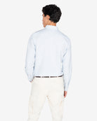 Camisa Vichy de Harper & Neyer de cuadros azul cielo, look preppy vista trasera