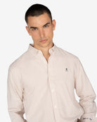 Camisa Vichy de Harper & Neyer de cuadros camel con cuello button down, look preppy