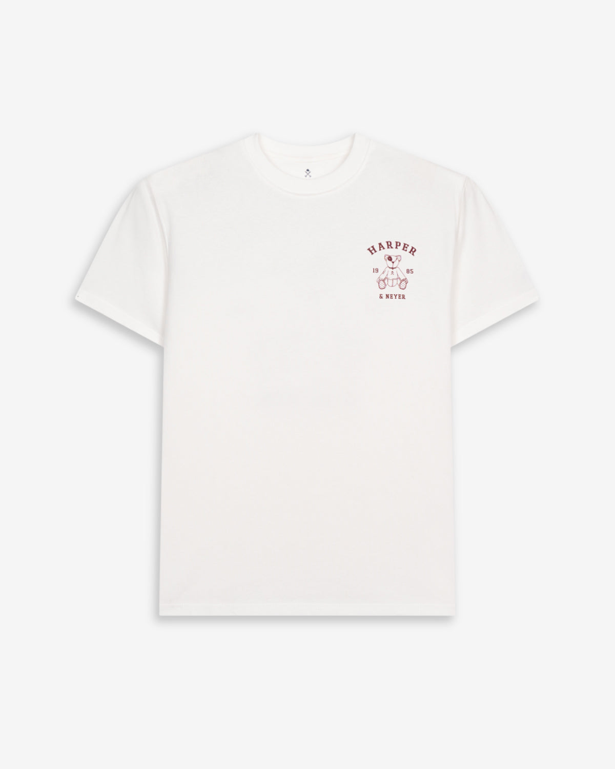 Camiseta Arthur de Harper & Neyer en blanco, vista frontal con logo estampado en burdeos en el pecho