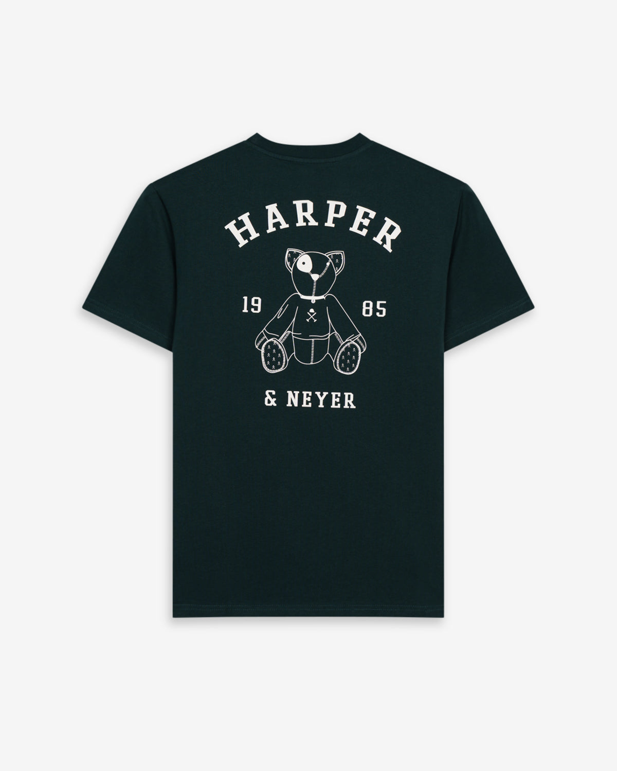 Camiseta Arthur de Harper & Neyer en verde botella, vista trasera con gráfico de osito y logo estampado