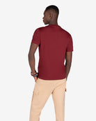 Camiseta PARADISE burdeos de Harper & Neyer, look trasero con cargo beige