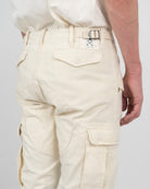 Pantalón cargo VICTORY de Harper & Neyer en algodón crudo, vista frontal con bolsillos de solapa