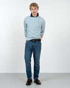 Pantalón DENIM de corte slim de Harper & Neyer en denim medio, vista frontal completa