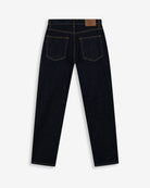 Pantalón DENIM en denim oscuro de Harper & Neyer, bodegón trasero de las perneras