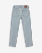 Pantalón vaquero de Harper & Neyer en denim claro, corte regular, vista trasera con logo bordado