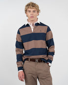 Polo RUGBY de Harper & Neyer en algodón a rayas azul marino y taupe, vista frontal con cuello crudo en contraste