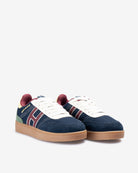 Sneaker HAMPTONS KIDS azul marino de Harper & Neyer, segundo perfil lateral con suela de caramelo