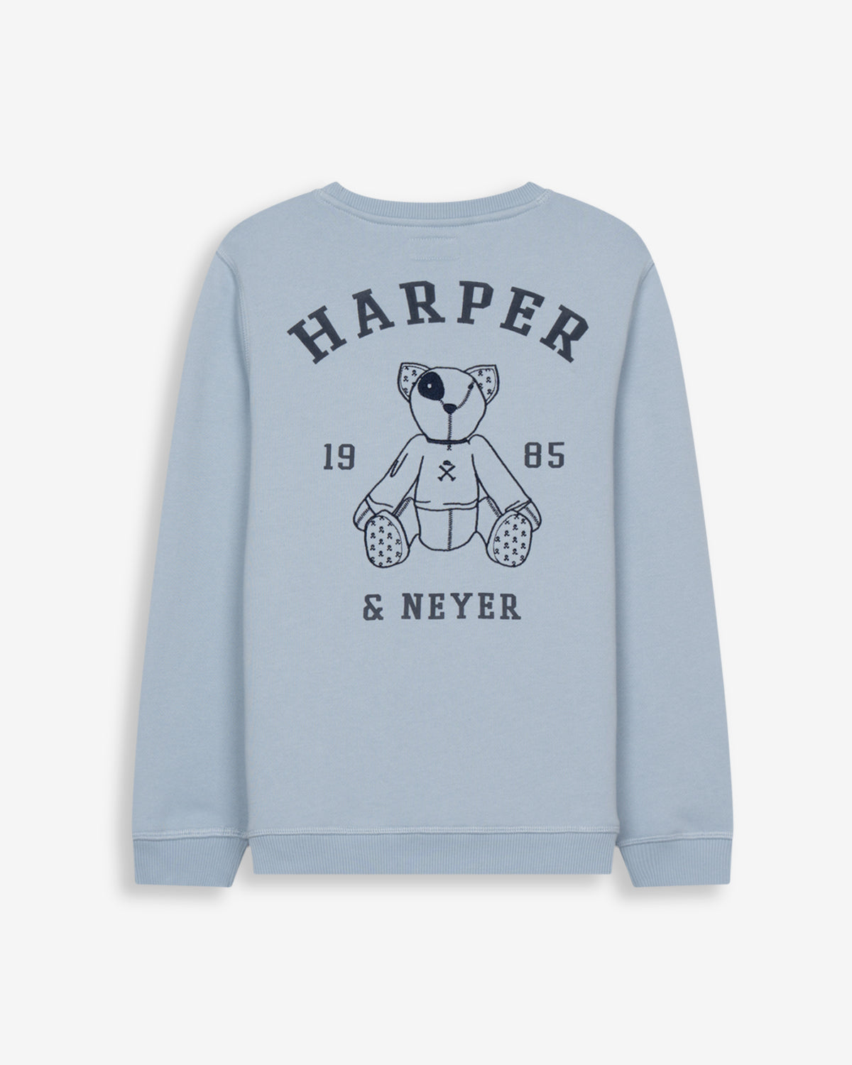 Sudadera ARTHUR KIDS azul cielo de Harper & Neyer, vista trasera con estampado del oso Arthur y Harper 1985