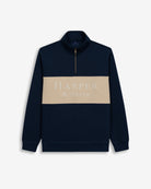 Sudadera MARYLAND de Harper & Neyer en azul marino, vista frontal con media cremallera y panel crudo con logo bordado en blanco